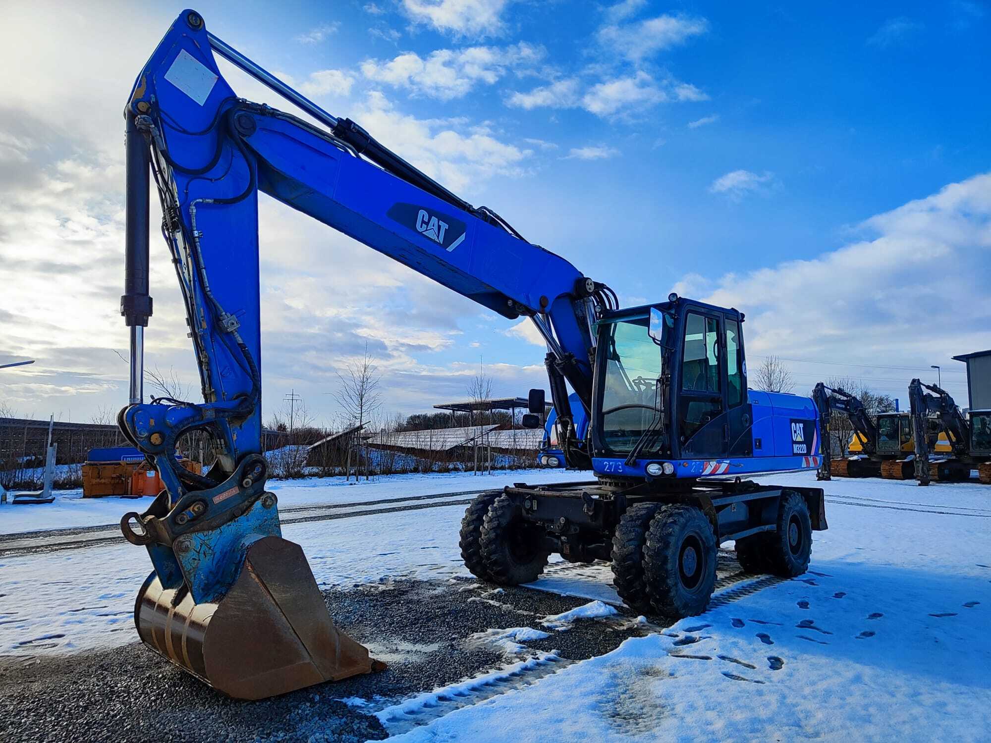 2010 كاتربيلر M322D-45542686