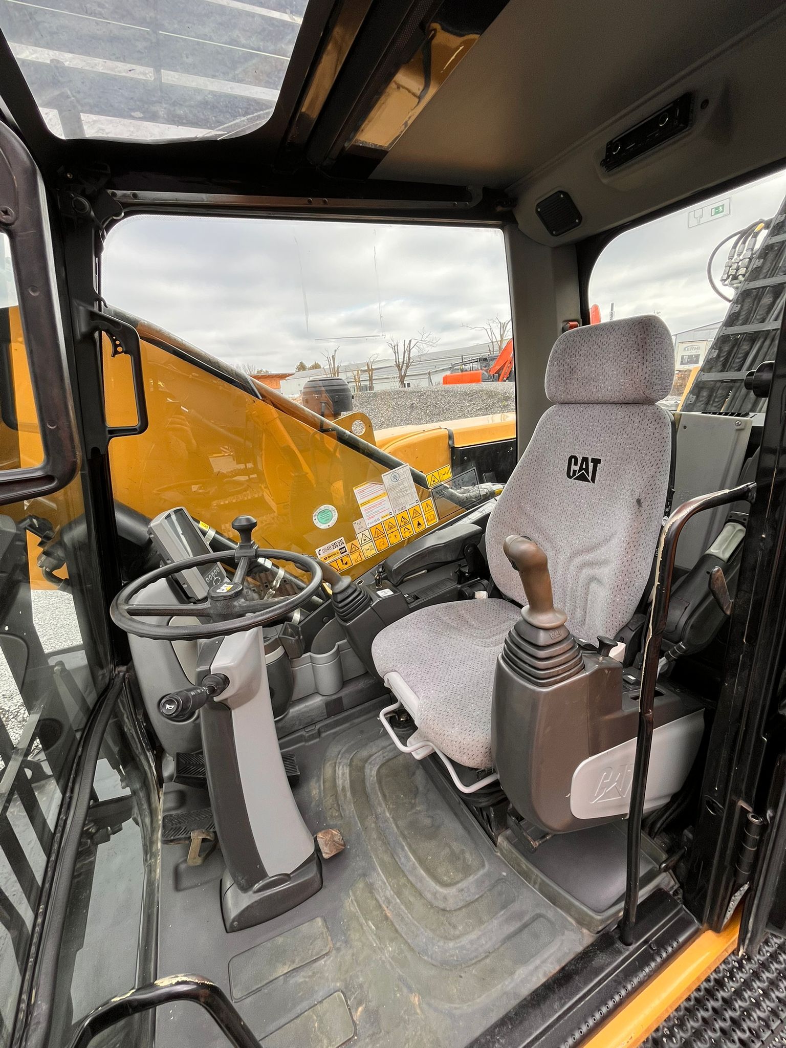 ٢٠١٢ كاتربيلر M318D MH-46157494